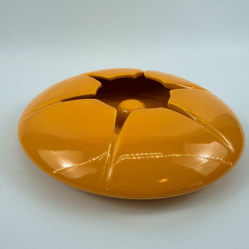 Vintage Vohann California Hoodwink Ceramic Atomic Ashtray Harvest Gold MCM